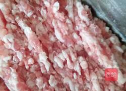 猪肉韭菜饺子的做法图解1