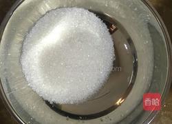 老式鸡蛋糕的做法图解2