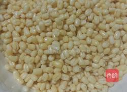 自制绿豆蓉的做法图解1