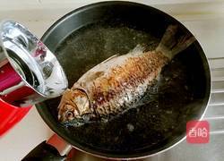 鲫鱼豆腐汤的做法图解5