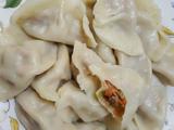 芹菜胡萝卜牛肉猪肉饺子的做法[图]