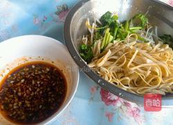 凉拌豆腐皮的做法图解1