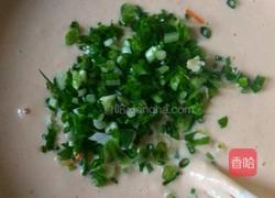 看不出菜的蔬菜鸡蛋饼的做法图解1