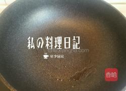 土豆丝培根芝麻蛋饼（3人份少油版）的做法图解7