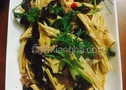 瘦肉炒木耳腐竹