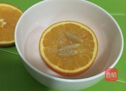 食盐蒸橙盅的做法图解3