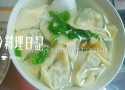 荠菜青菜金针菇肉馅元宝馄饨