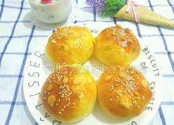 葡萄干奶酥小面包