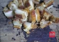 烧肉炒油麦菜的做法图解1