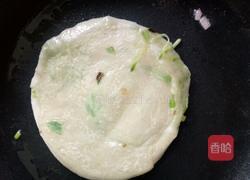 蒜蓉酱鸡蛋饼的做法图解7