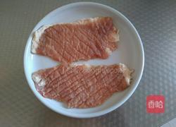 黑胡椒肉排三明治的做法图解1