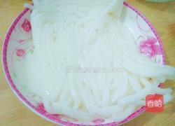 肉末土豆粉的做法图解2
