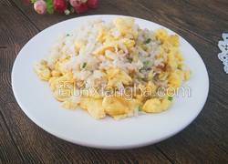 葱香蛋炒饭