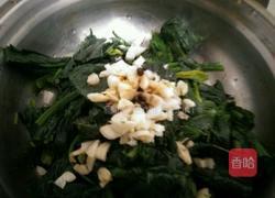凉拌菠菜的做法图解4