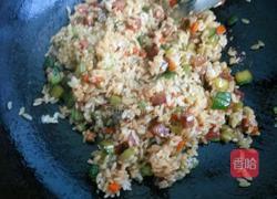 酱油炒饭的做法图解11