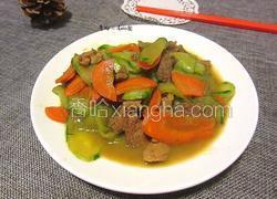 黄瓜炒肉片