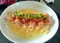蒜蓉金针菇培根卷