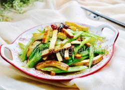 西芹炒豆干