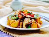 酱烧香菇土豆块