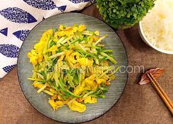 蒜苗炒土鸡蛋