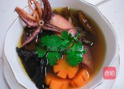 滑子菇籽墨鱼养生汤的做法图解6