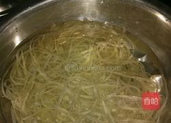 香辣肉酱红薯粉的做法图解2