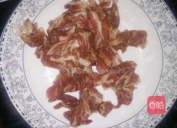 椒丝肉片炒面的做法图解2