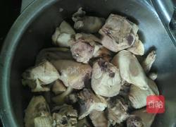 香菇炖鸡的做法图解3