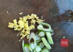 凉拌银耳莴笋的做法图解6