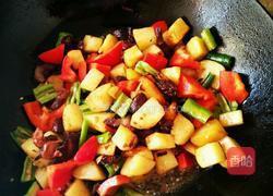 土豆烧牛肉的做法图解5