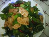 尖椒炒肉