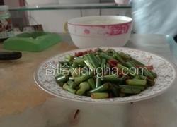 蒜苔炒肉丝