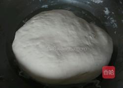 香菜手切猪肉大包的做法图解1