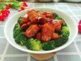 红烧肉炝西蓝花