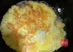 青椒炒鸡蛋的做法图解3