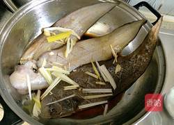 干烧鱼的做法图解1