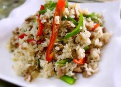 青椒肉粒炒饭