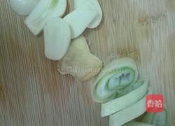 平茹磨炒西芹的做法图解2