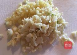 泡椒狮子头的做法图解1