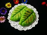 小树叶豆沙饼的做法[图]