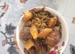 鸡肉炖红薯锅贴
