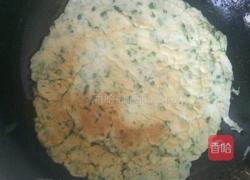 韭菜鸡蛋饼的做法图解6