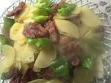 家常土豆牛肉