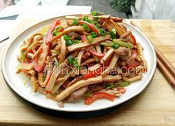 芹菜香干炒肉