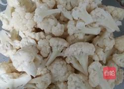 菜花炒肉的做法图解4