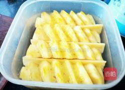 菠萝咕噜素肉的做法图解2