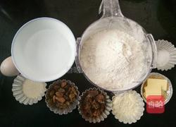 黑糖葡萄干面包（面包机版）的做法图解1