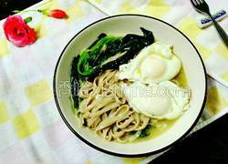 菠菜鸡蛋汤面