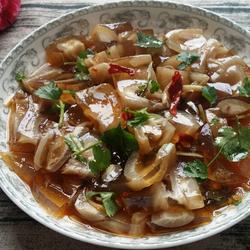 凉拌肉皮冻的做法[图]