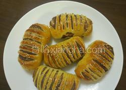 迷你版毛毛虫豆沙包